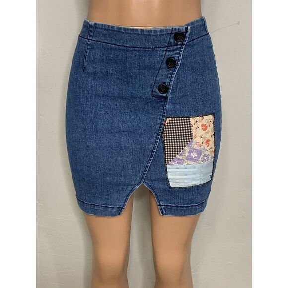 New. R.G KANE stretch patchwork denim skirt - Picture 2 of 10